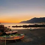 Апартаменты Salifornia